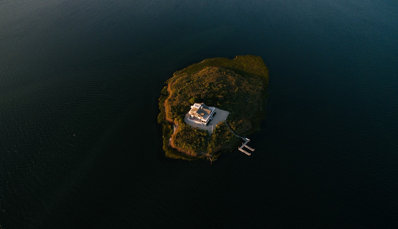 長(cháng)興島航母最新動(dòng)態(tài)揭秘，中國海軍建設邁入新紀元
