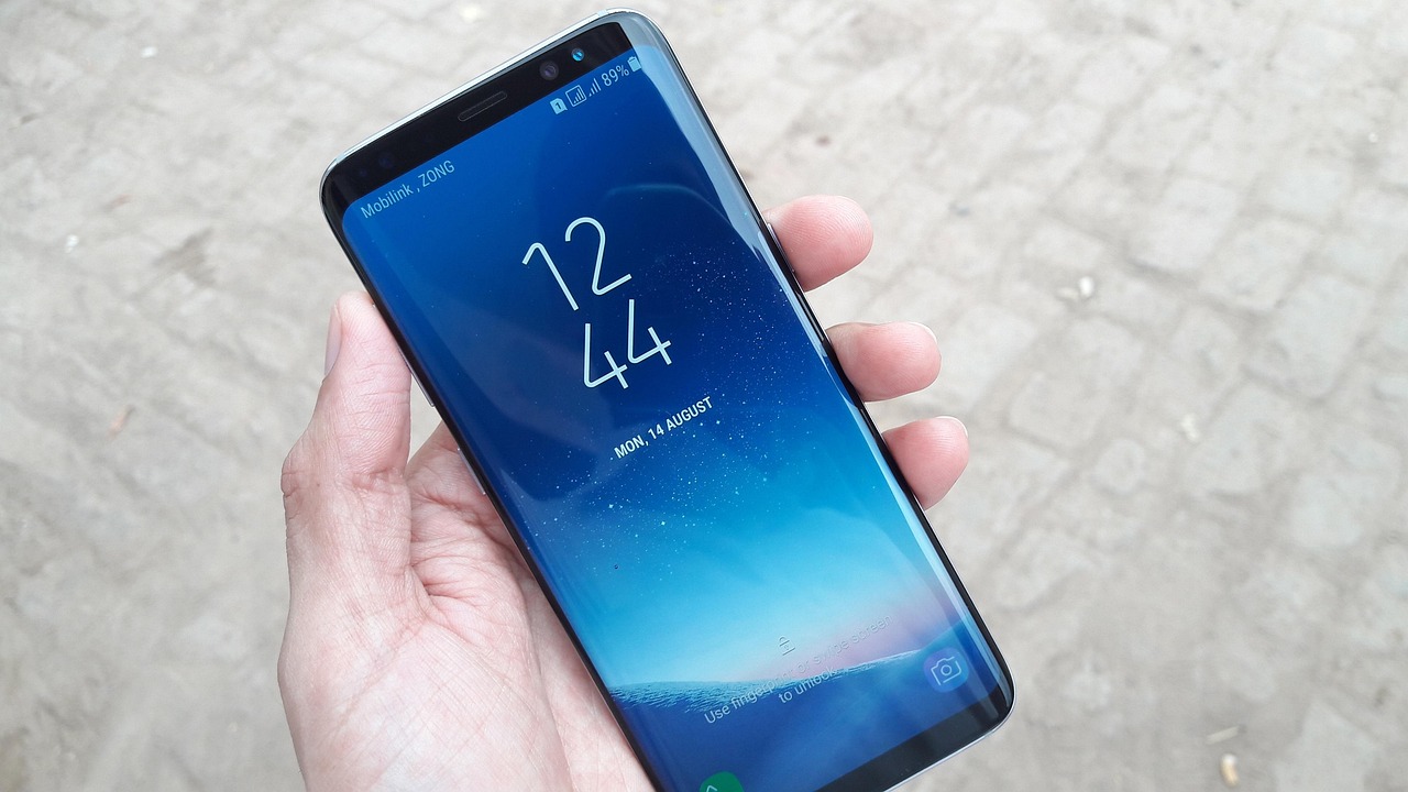 三星Galaxy S8 (SM-G9182)手機最新報價(jià)及深度解析揭秘
